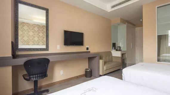 Sunflower Saigon Hotel | Binh Duong (vilayet) - Ho Şi Min Şehri (ve civarı) - Ho Chi Minh City - Quận 1 - Ho Chi Minh Şehri Merkezi