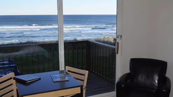 Sailor Jack Oceanfront Motel | Oregon - Oregon Coast - Lincoln City