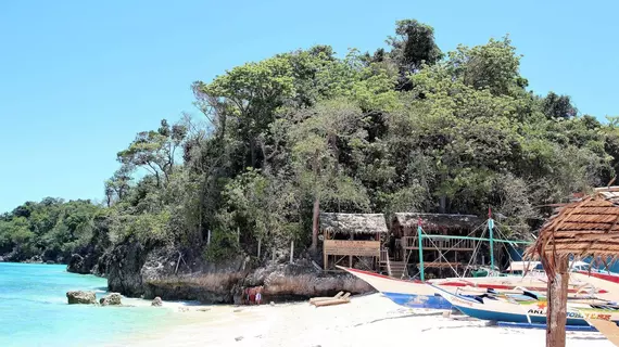 Green Monkey Resort | Aklan - Malay