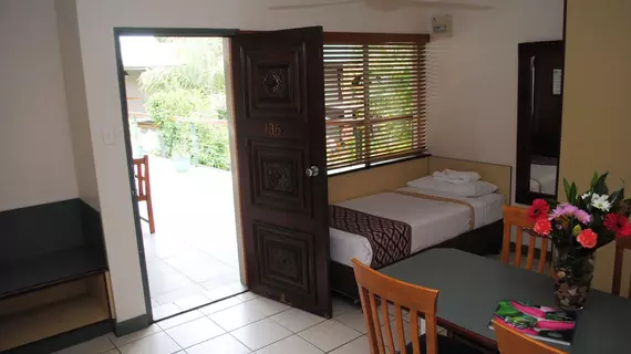 Bay Village Tropical Retreat & Apartments | Queensland - Cairns - Cairns (ve civarı) - Cairns North