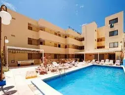 Ibiza Rocks Apartments  | Balearic Adaları - İbiza Adası - Sant Antoni de Portmany - West End