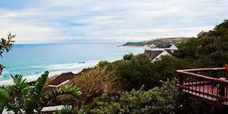 Crawford's Beach Lodge & Cabins