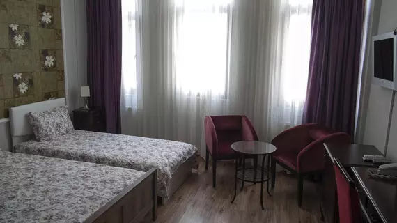 Dora Hotel |  Istanbul  - Beyoğlu - Sütlüce Mahallesi