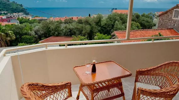 Medin Apartments | Petrovac