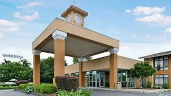 Quality Inn East Haven | Connecticut - New Haven (ve civarı) - East Haven