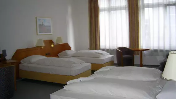 Willy Hotel Frankfurt | Hessen - Frankfurt (ve civarı) - Frankfurt - Altstadt