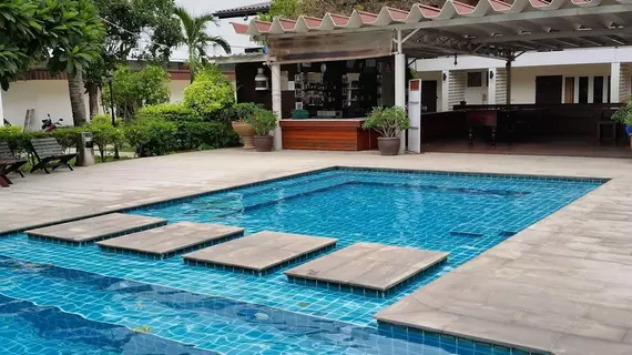 Nautical Inn | Chonburi (vilayet) - Pattaya (ve civarı) - Pattaya - Pattaya Körfezi