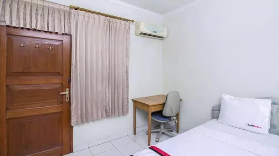 RedDoorz Near WTC Sudirman | West Java - Cakarta (ve civarı) - Cakarta