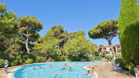 Résidence Pierre & Vacances La Pinède | Provence - Alpes - Cote d'Azur - Var - Toulon - Hyeres (ve civarı) - Hyeres