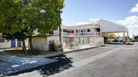 Motel 6 Santa Fe - Cerrillos Road South | New Mexico - Santa Fe (ve civarı) - Santa Fe - Agua Fria - Southside