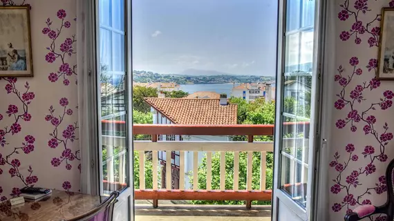 Hotel Les Goelands | Nouvelle-Aquitaine - Pyrenees-Atlantiques - Saint-Jean-de-Luz