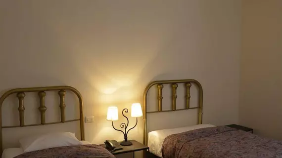 Gertrudis Hotel | Michoacan - Morelia (ve civarı) - Morelia - Tarihi Kent Merkezi