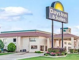 Days Inn and Suites Oklahoma City | Oklahoma - Oklahoma City (ve civarı) - Oklahoma