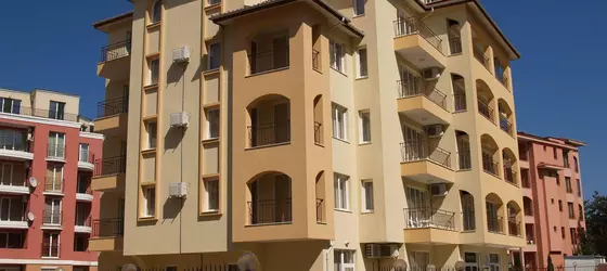 Apartment Complex Corsica | Burgaz - Sunny Beach