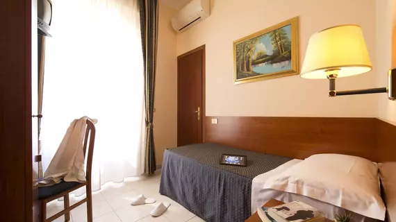 Hotel Corallo | Lazio - Roma (ve civarı) - Roma Kent Merkezi - Rione XVIII Castro Pretorio