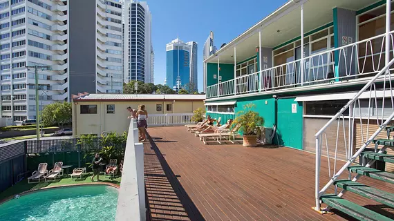 Backpackers In Paradise | Queensland - Gold Coast (Altın Sahil) - Surfers Paradise