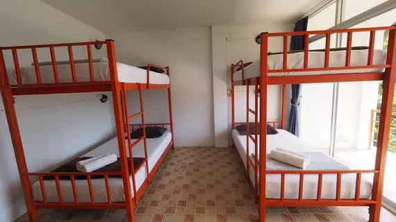 Fan Dee Hostel | Krabi İli - Ko Lanta