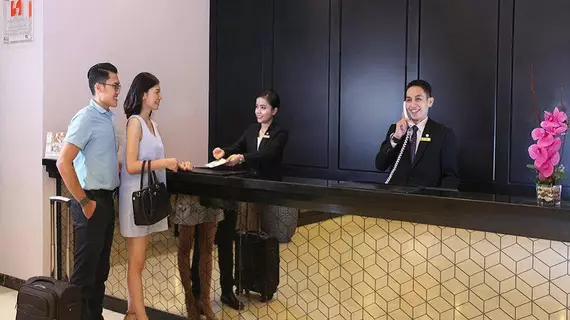 Swiss-Belinn Tunjungan | Doğu Cava - Surabaya