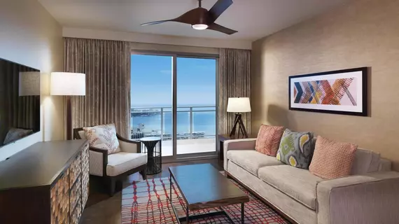 The Grand Islander by Hilton Grand Vacations | Hawaii - Honolulu - Waikiki