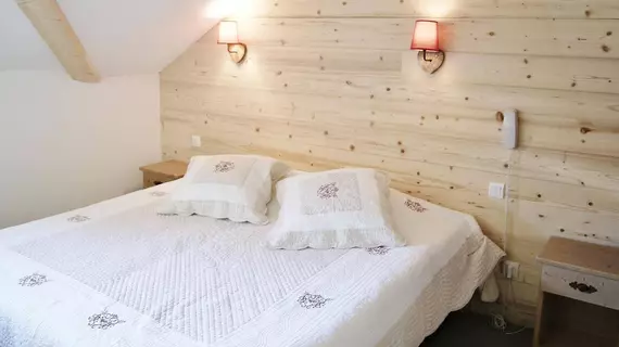 Hotel Lac Bleu 1650 | Auvergne-Rhone-Alpes - Savoie (bölge) - Saint-Francois-Longchamp