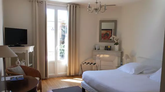 Hotel Villa Les Cygnes | Provence - Alpes - Cote d'Azur - Nice (ve civarı) - Les Baumettes