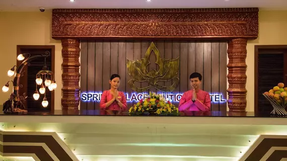 Spring Palace Boutique Hotel | Siem Reap (ili) - Siem Reap