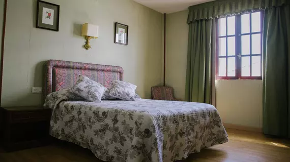 Hotel Sierra de Aracena | Andalucia - Huelva (vilayet) - Sierra de Aracena - Aracena