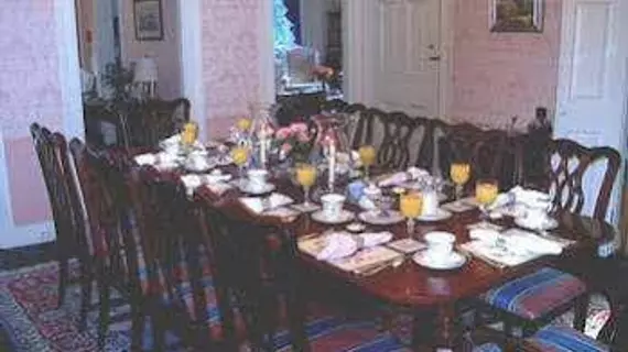 The Charleston House Bed & Breakfast | Vermont - Central Vermont- Killington (ve civarı) - Woodstock