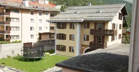 Guesthouse + Aparthotel Chesa Silva | Maloja District - Graubuenden - Silvaplana