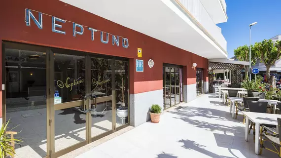 Hostal Neptuno | Balearic Adaları - Mayorka Adası - Calvia - Peguera