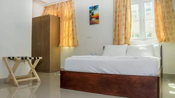 Beach Grand and Spa Guesthouse | Maldivler - Kaafu Atoll - Hulhumalé Adası