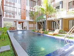 ZEN Premium Kunti Seminyak | Bali - Badung - Günbatımı Yolu