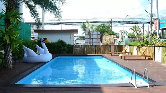 Crystal Jade Hotel and Service Apartment | Rayong İli - Rayong