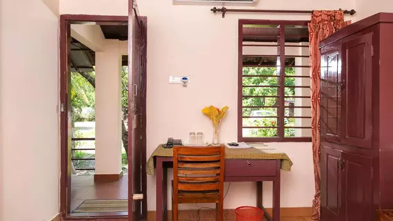 ILLIKKALAM LAKESIDE COTTAGES | Kerala - Kottayam Bölgesi - Kumarakom