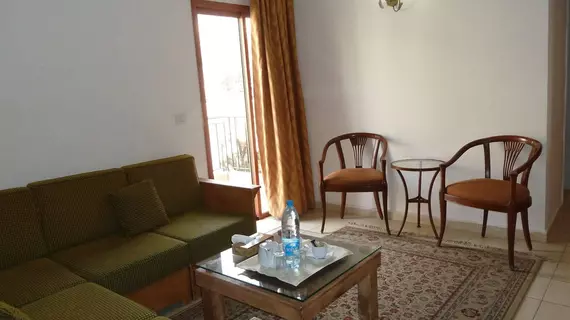 Valley View Hotel - Hammana | Baabda District - Hammana