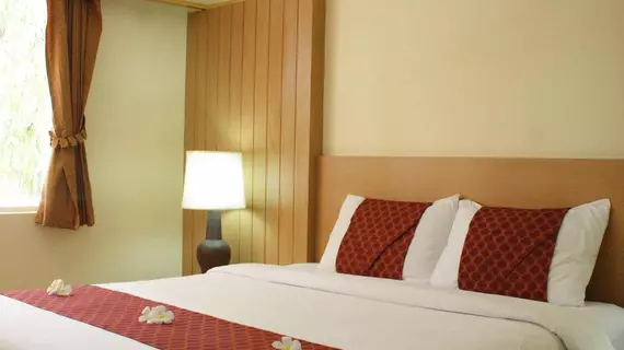 Palm Garden Hotel | Chonburi (vilayet) - Pattaya (ve civarı) - Pattaya - Pattaya Körfezi