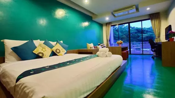 Franjipani Resort | Prachuap Khiri Khan (ili) - Hua Hin (ve civarı) - Hua Hin - Khao Takiab