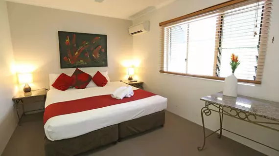 Australis Cairns Beach Resort | Queensland - Cairns - Cairns (ve civarı) - Holloways Beach