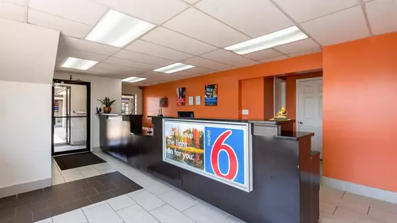 Motel 6 Norfolk Oceanview | Virginia - Norfolk - Virginia Beach (ve civarı) - Norfolk