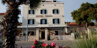 Heritage Hotel Tisno