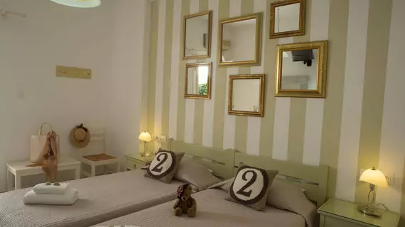 Cyclades Hotel and Studios | Ege Adaları - Paros