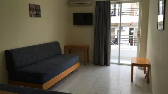 Jasmine Hotel Apartments | Ege Adaları - İstanköy