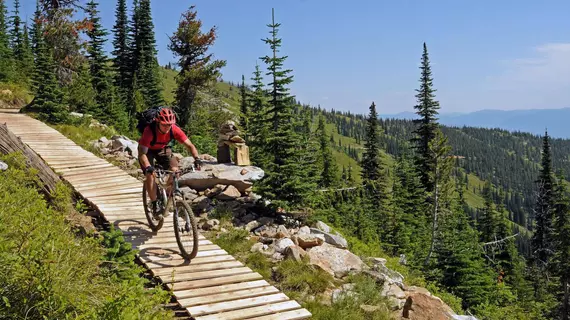 Schweitzer Mountain Resort White Pine Lodge | Idaho - Sandpoint (ve civarı) - Sandpoint