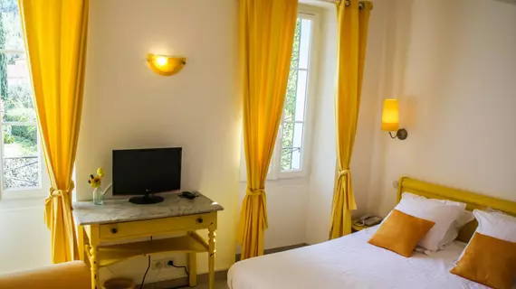 Hôtel Nôtre Dame | Provence - Alpes - Cote d'Azur - Var - Toulon - Hyeres (ve civarı) - Collobrieres