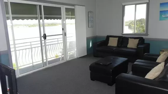 Leisure-Lee Holiday Apartments | New South Wales - Byron Bay (ve civarı) - East Ballina