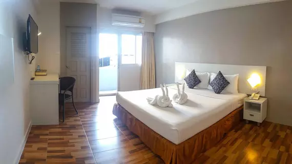 Eastiny Inn Hotel | Chonburi (vilayet) - Pattaya (ve civarı) - Pattaya - Pattaya Körfezi