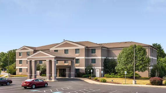 Quality Inn Shepherdstown | Batı Virginia - Martinsburg (ve civarı) - Shepherdstown