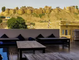 Dylan Cafe & Guest House | Racastan - Jaisalmer (ve civarı) - Jaisalmer