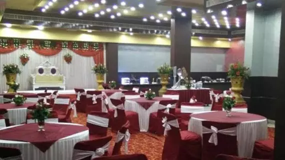 Hotel Savi Regency | Racastan - Jaipur Bölgesi - Jaipur