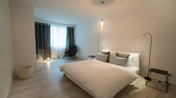 Paradeplatz Apartment by Airhome | Zürih Kantonu - Zürih (ve civarı) - Zurich City Center - Old Town